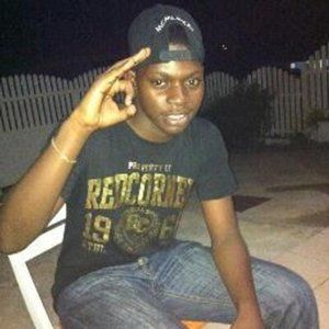 Meet your Posher, Warren